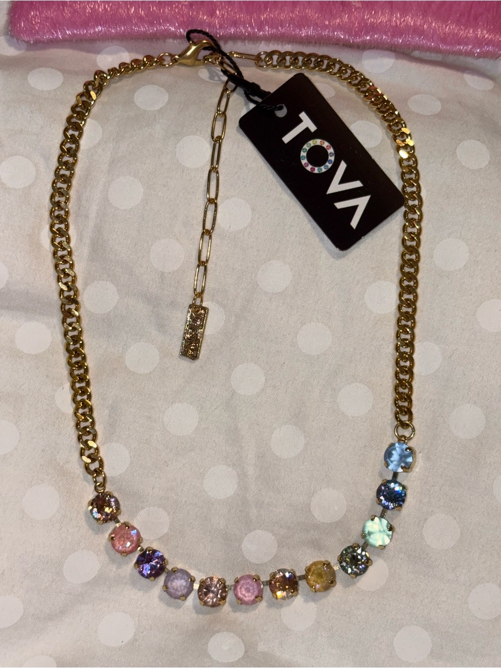 TOVA Mini Oakland Necklace in Fairy Dust Mix - Picture 7 of 9